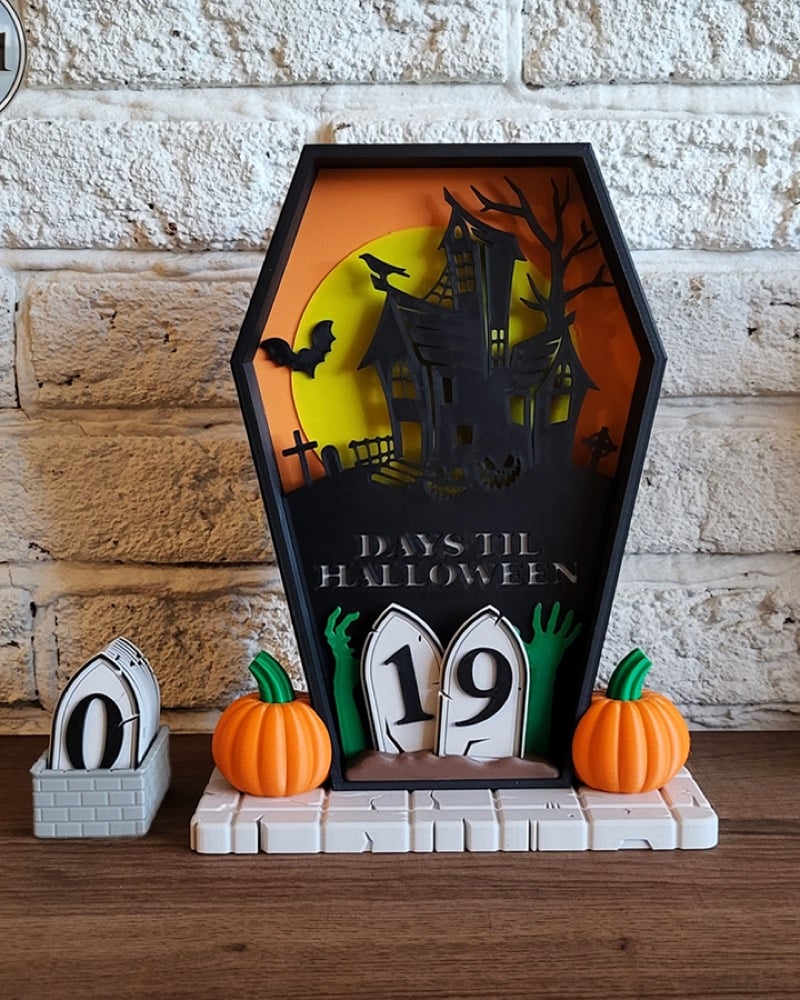 Lighted Halloween Countdown with Timer